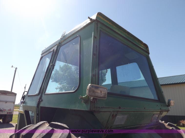 image for item J6991 John Deere 4520 tractor