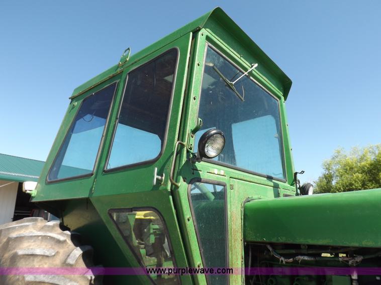 image for item J6991 John Deere 4520 tractor