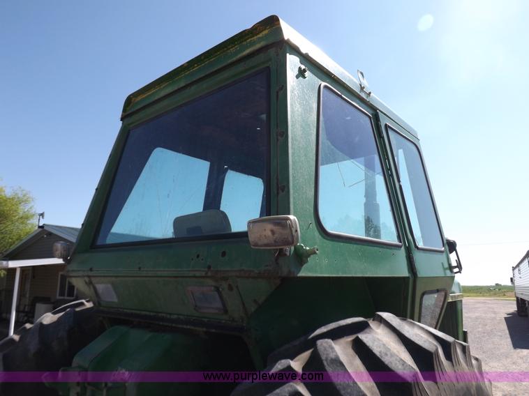 image for item J6991 John Deere 4520 tractor