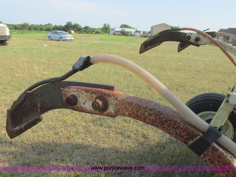 image for item J8216 Flex King A25 anhydrous applicator