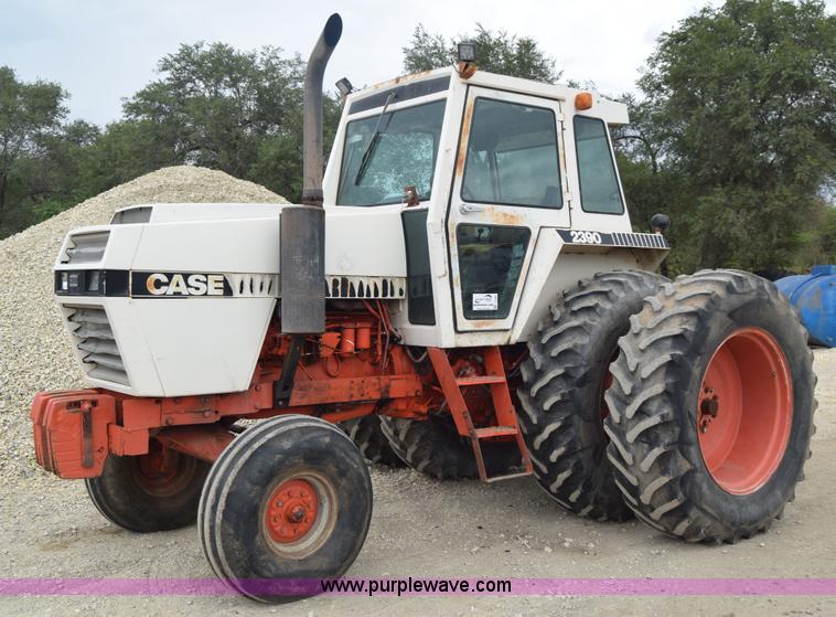 image for item J8250 Case 2390 tractor