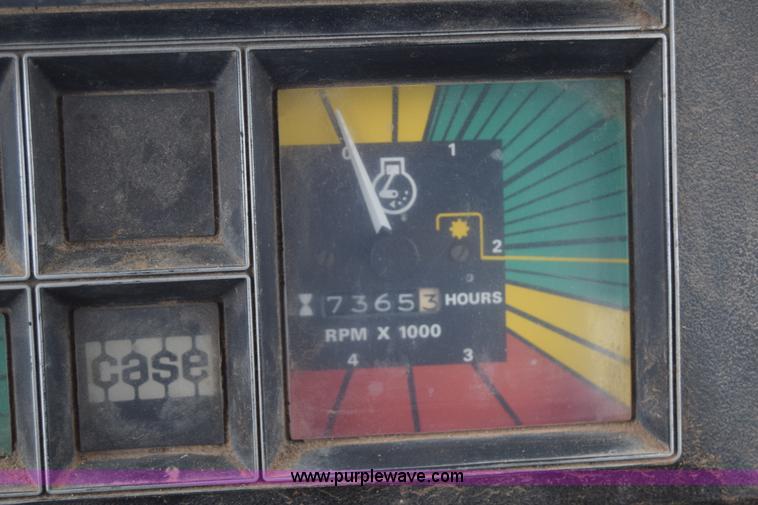 image for item J8250 Case 2390 tractor