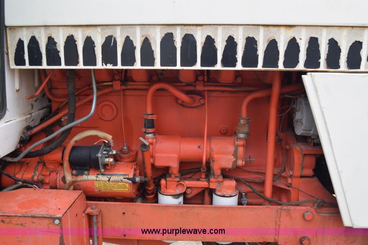 image for item J8250 Case 2390 tractor