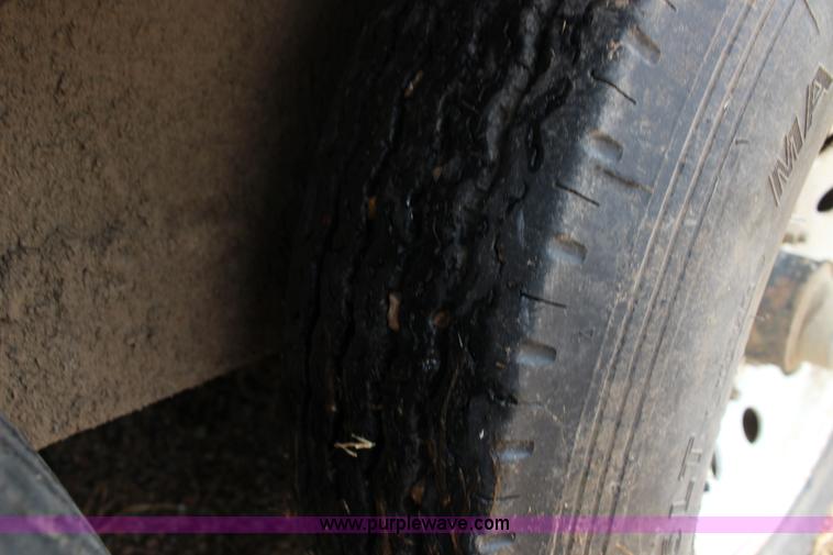 image for item K1006 1999 Circle D livestock trailer