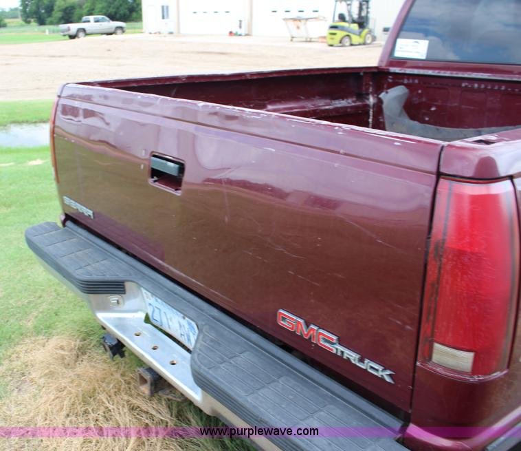 image for item K1008 1996 GMC Sierra 1500 Club Coupe pickup truck