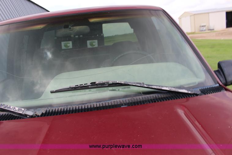 image for item K1008 1996 GMC Sierra 1500 Club Coupe pickup truck