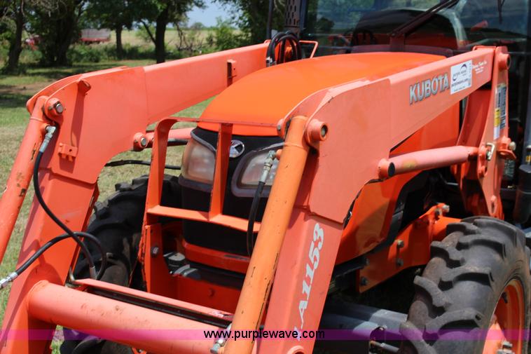 image for item K1014 2006 Kubota M7040 tractor