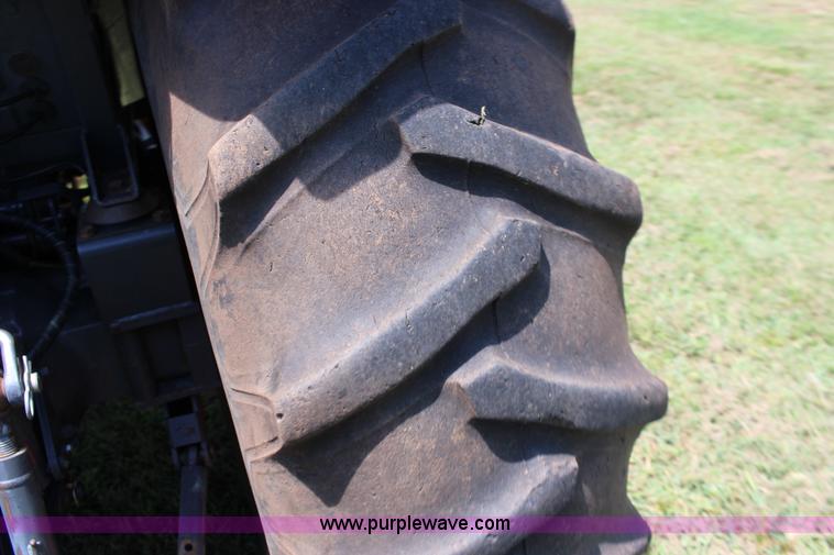 image for item K1014 2006 Kubota M7040 tractor