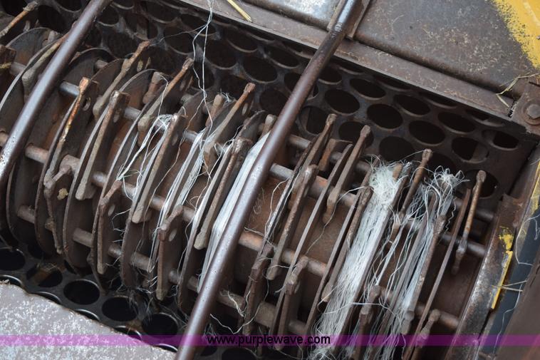 image for item K6180 1988 HayBuster H1100 tub grinder