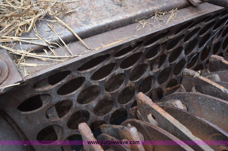 image for item K6180 1988 HayBuster H1100 tub grinder