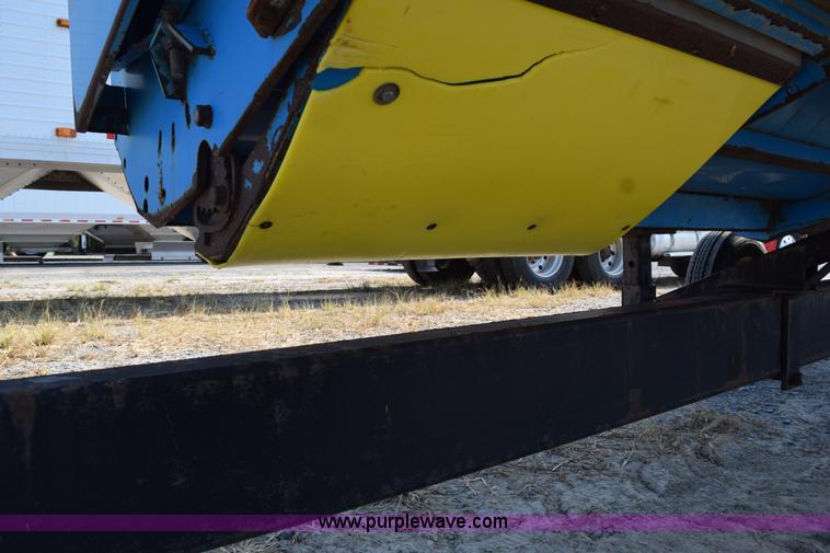 image for item K6189 2002 Shelbourne RVS22 header