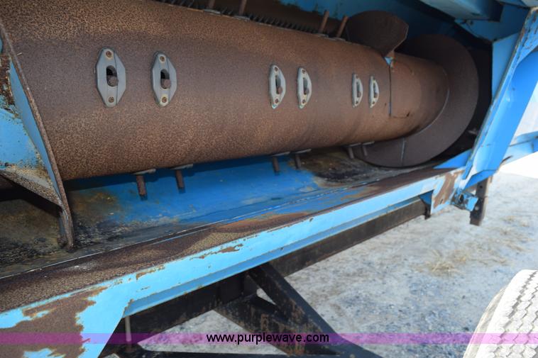 image for item K6189 2002 Shelbourne RVS22 header