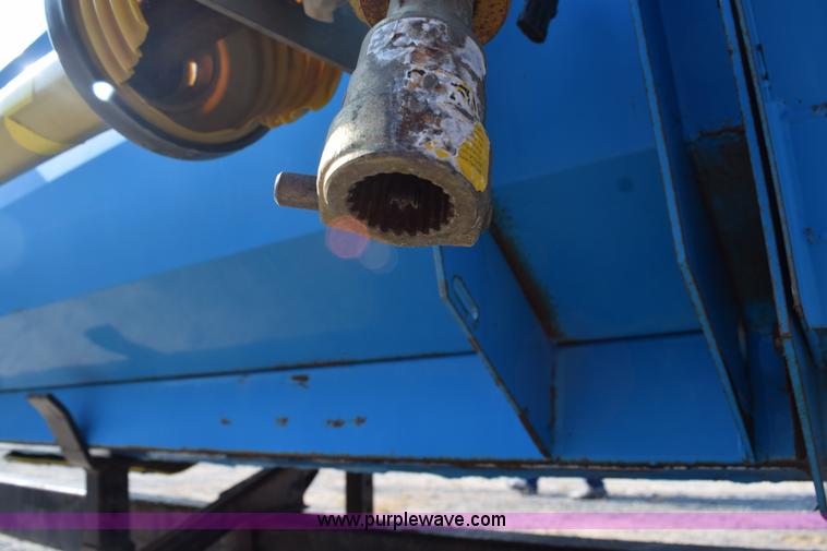 image for item K6189 2002 Shelbourne RVS22 header