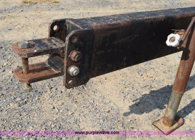 image for item K6189 2002 Shelbourne RVS22 header