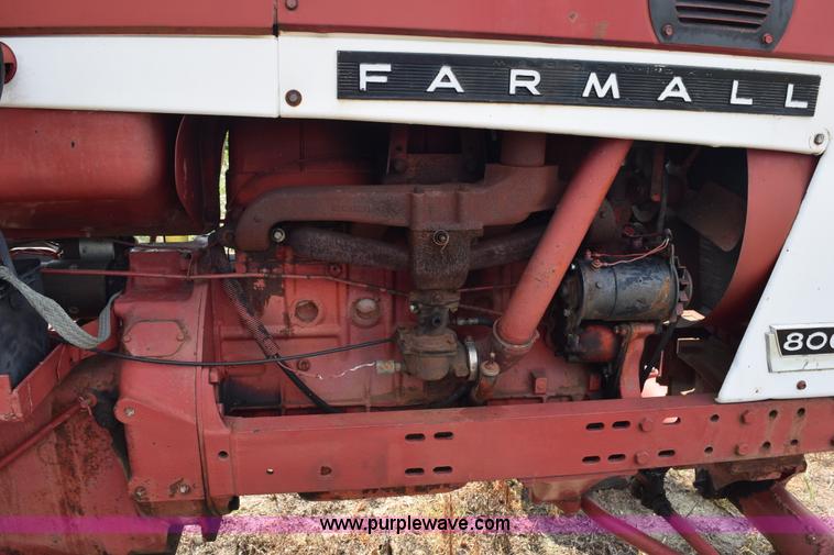 image for item K6246 Farmall 806 tractor
