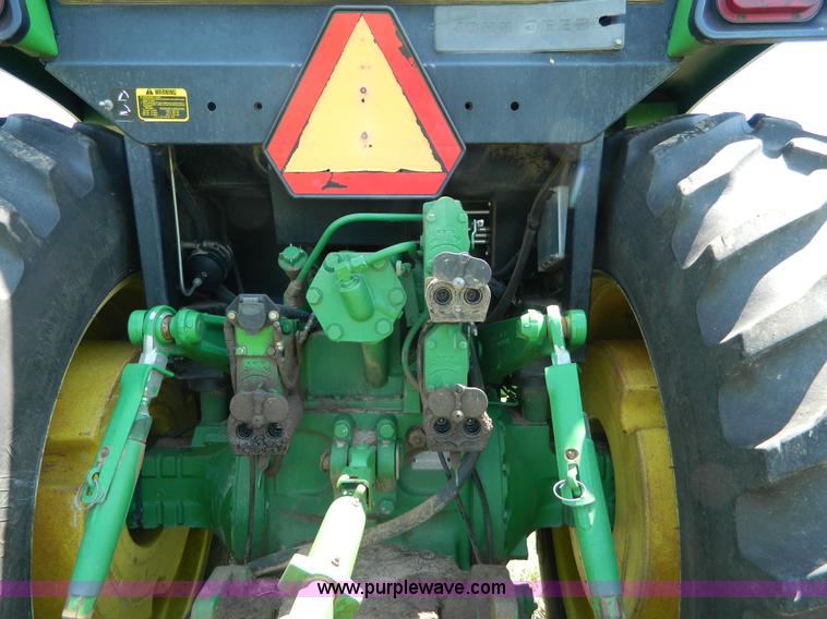 image for item K8153 1992 John Deere 4760 MFWD tractor