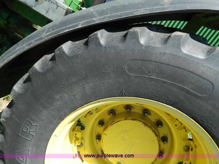 image for item K8153 1992 John Deere 4760 MFWD tractor