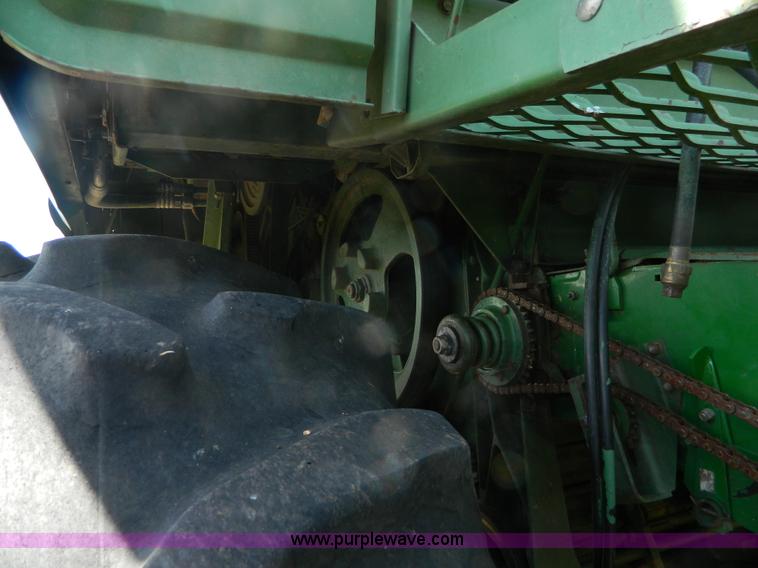 image for item K8167 1980 John Deere 7720 Turbo combine