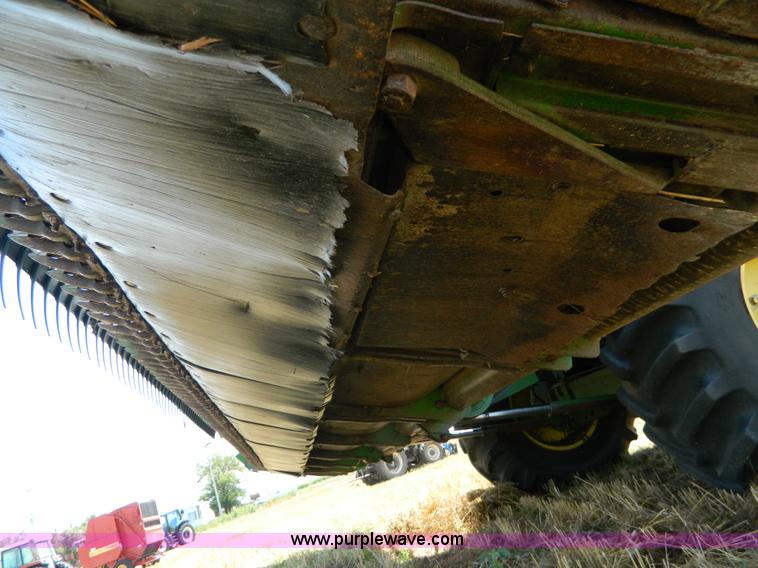 image for item K8167 1980 John Deere 7720 Turbo combine