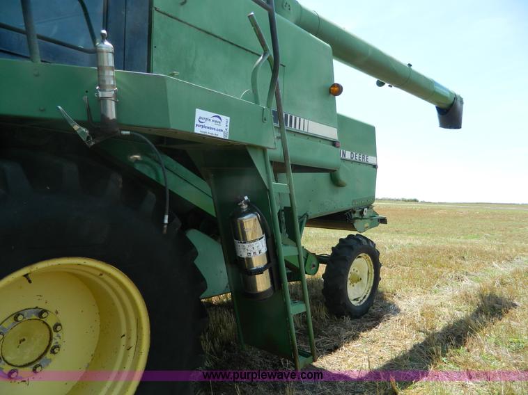 image for item K8167 1980 John Deere 7720 Turbo combine