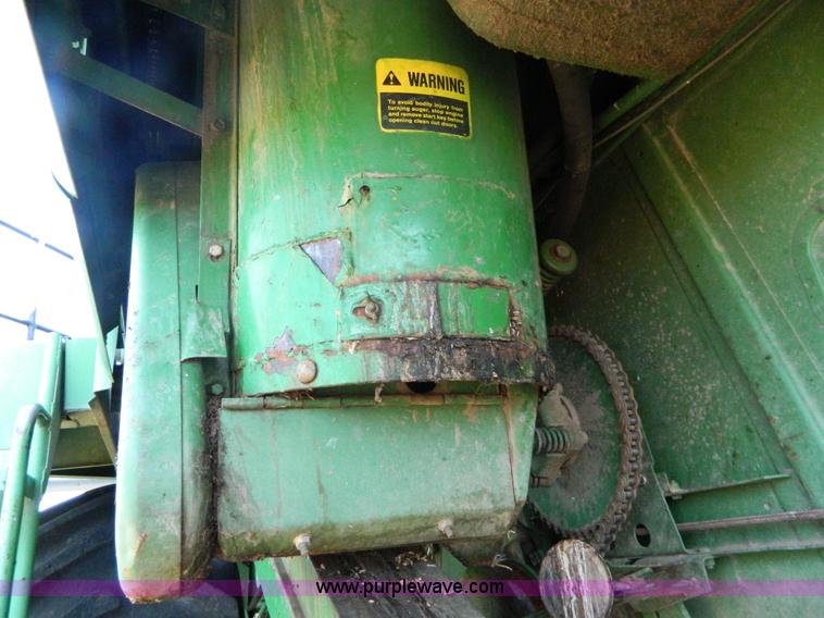image for item K8167 1980 John Deere 7720 Turbo combine