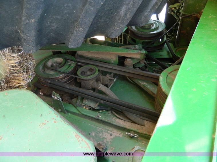image for item K8167 1980 John Deere 7720 Turbo combine