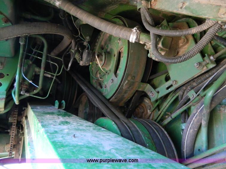 image for item K8167 1980 John Deere 7720 Turbo combine