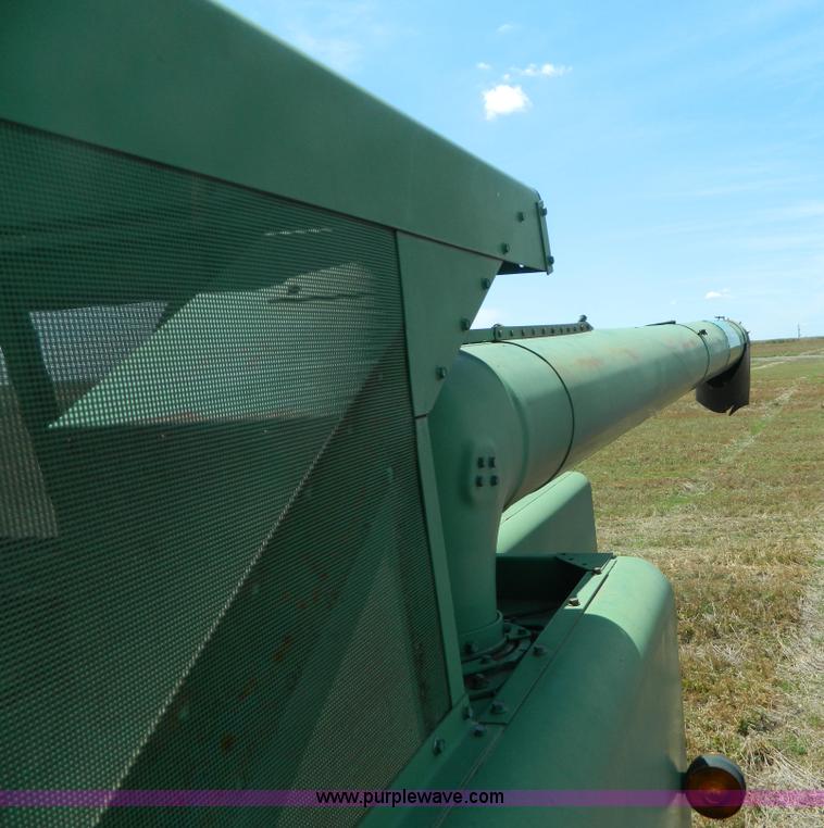 image for item K8167 1980 John Deere 7720 Turbo combine