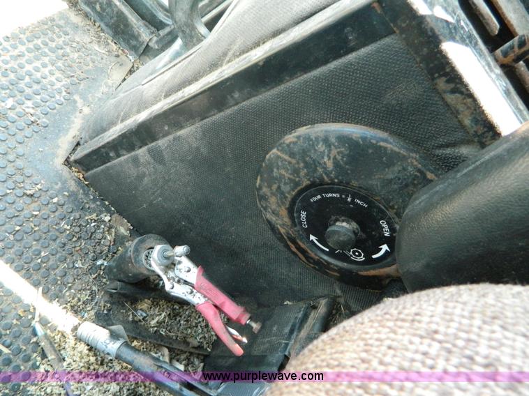 image for item K8167 1980 John Deere 7720 Turbo combine