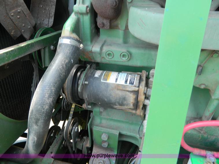 image for item K8167 1980 John Deere 7720 Turbo combine