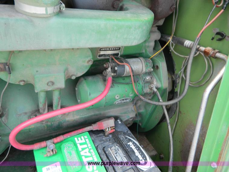 image for item K8167 1980 John Deere 7720 Turbo combine