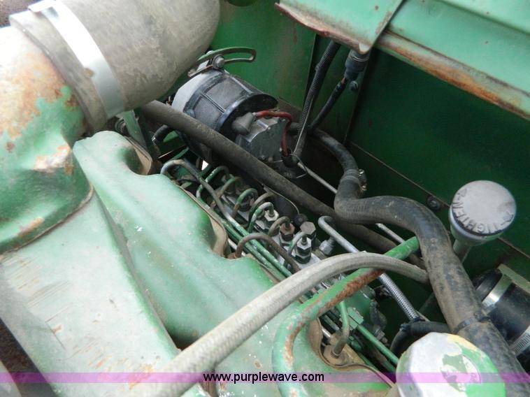 image for item K8167 1980 John Deere 7720 Turbo combine
