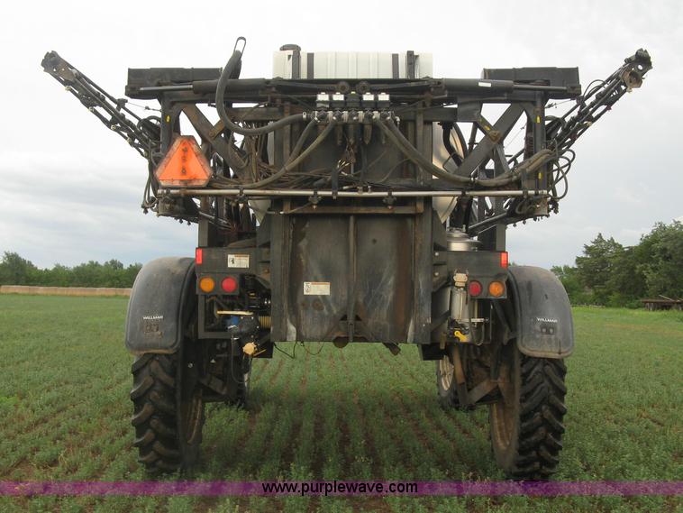 image for item K8715 2001 AGCO Willmar Eagle 8500 self-propelled sprayer