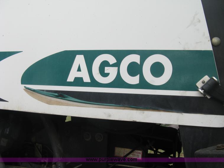 image for item K8715 2001 AGCO Willmar Eagle 8500 self-propelled sprayer