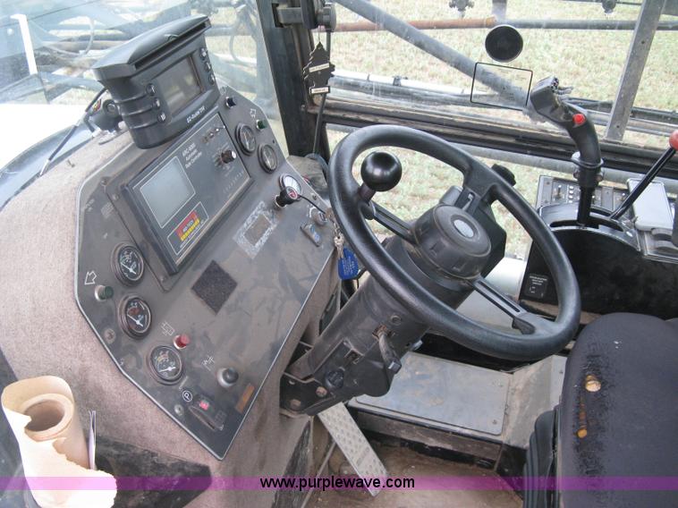 image for item K8715 2001 AGCO Willmar Eagle 8500 self-propelled sprayer