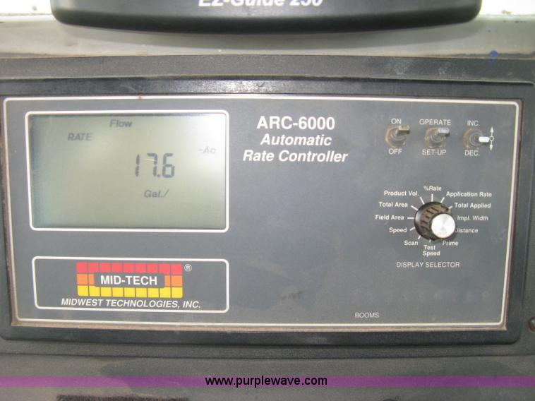 image for item K8715 2001 AGCO Willmar Eagle 8500 self-propelled sprayer