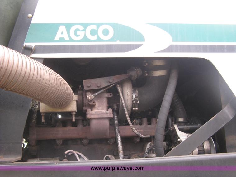 image for item K8715 2001 AGCO Willmar Eagle 8500 self-propelled sprayer