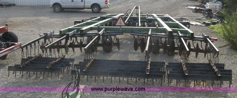 image for item K8731 John Deere 510 disk ripper