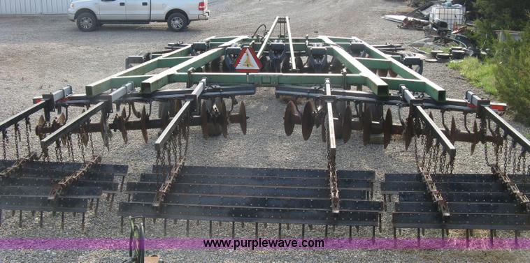 image for item K8731 John Deere 510 disk ripper