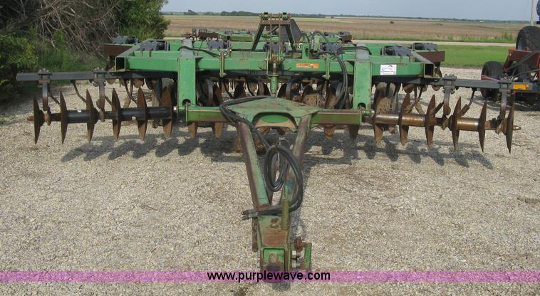 image for item K8731 John Deere 510 disk ripper