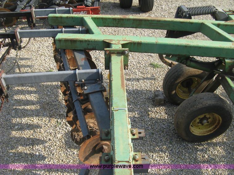 image for item K8731 John Deere 510 disk ripper