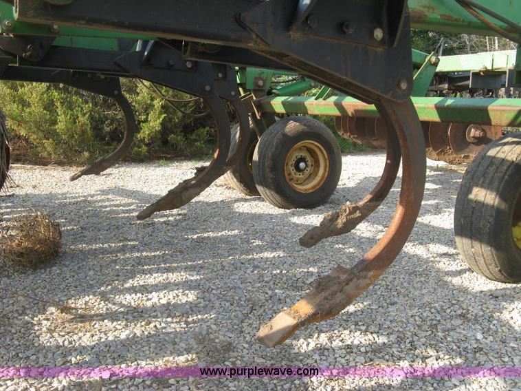 image for item K8731 John Deere 510 disk ripper