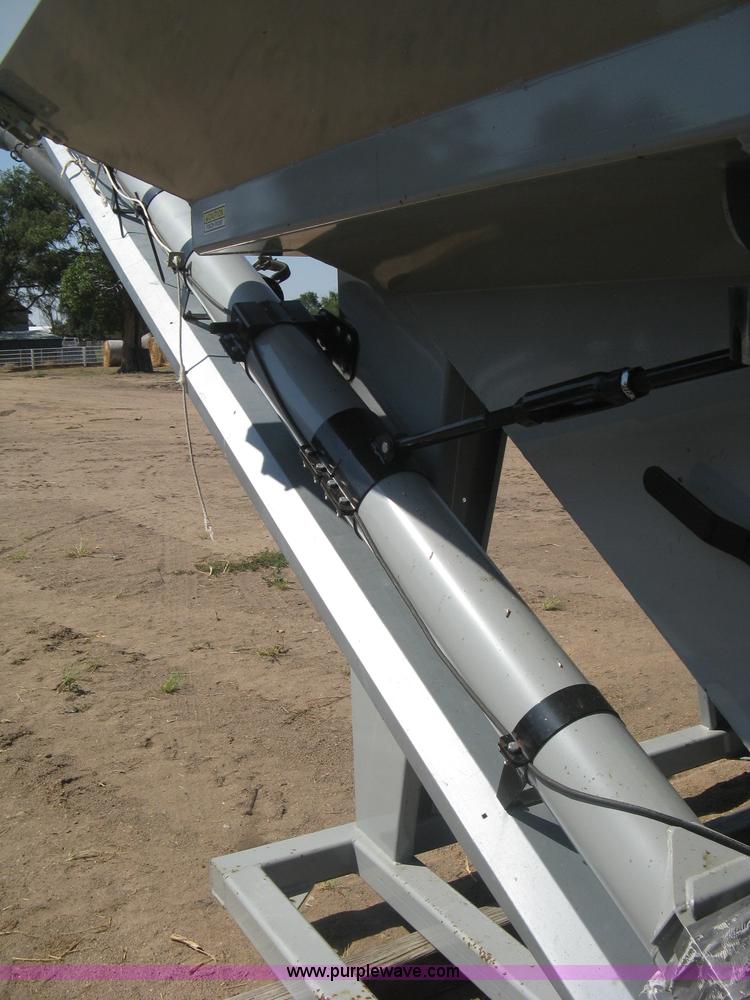 image for item K8742 CrustBuster Speed King 240GAS 240BU seed tender