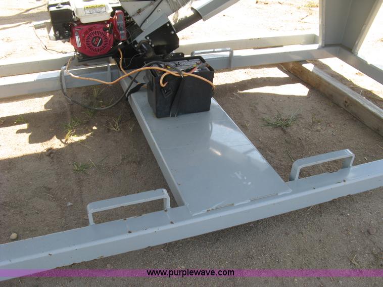 image for item K8742 CrustBuster Speed King 240GAS 240BU seed tender