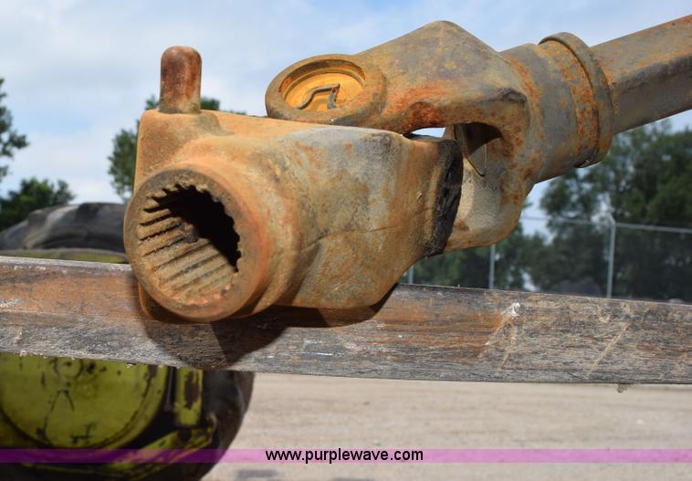 image for item L3495 HayBuster 256 Plus II bale processor