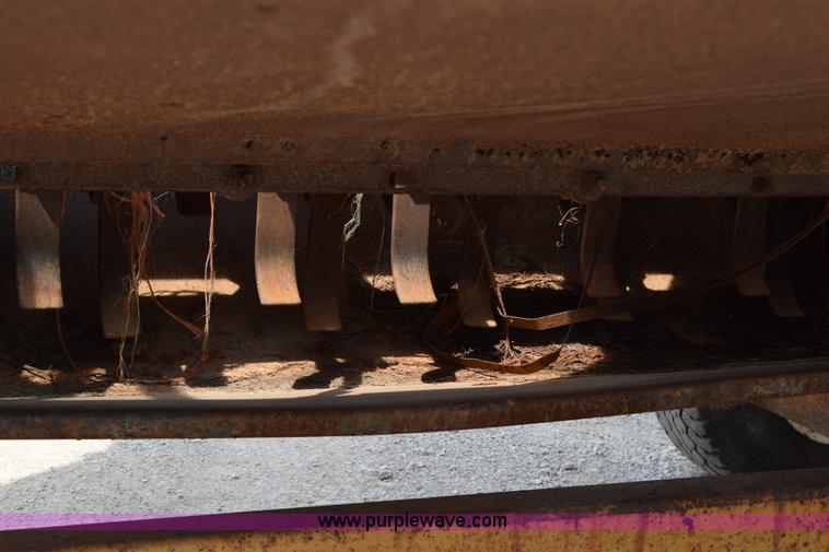 image for item L3495 HayBuster 256 Plus II bale processor