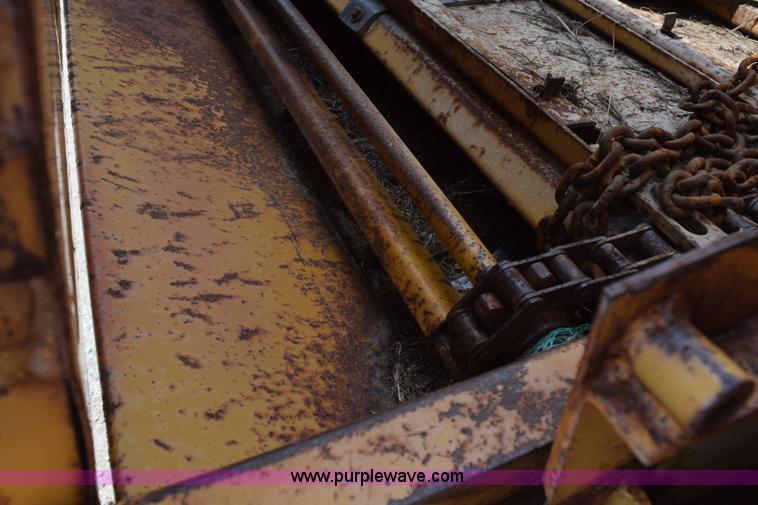 image for item L3495 HayBuster 256 Plus II bale processor