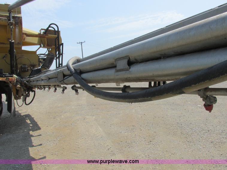 image for item L4016 2002 Ag-Chem TerraGator 8104 self-propelled applicator