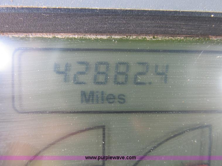 image for item L4016 2002 Ag-Chem TerraGator 8104 self-propelled applicator