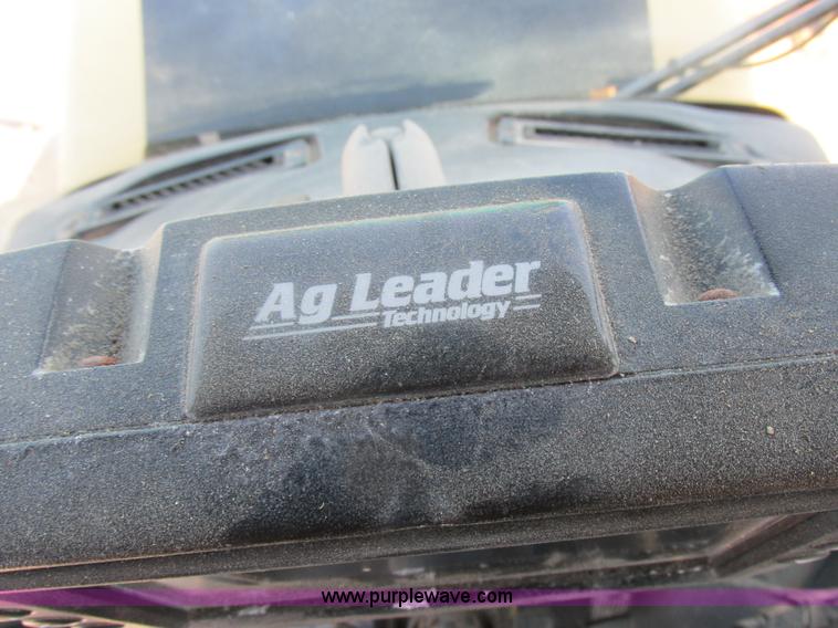 image for item L4016 2002 Ag-Chem TerraGator 8104 self-propelled applicator